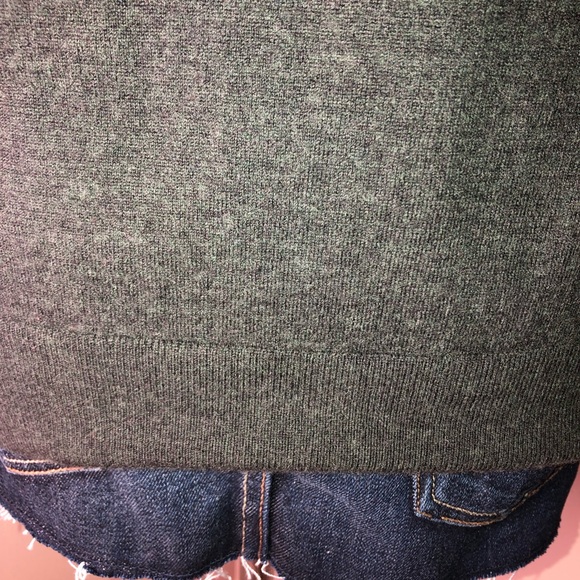 Everlane 100% Soft Wool V-Neck Sweater,Sz-XL,Color-Heathered Olive Grn/Black - Picture 10 of 11